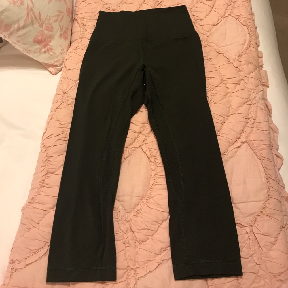 LULULEMON workout pant!